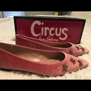 Sam Edelman Pink Velvet Flats - NEVER BEEN WORN!